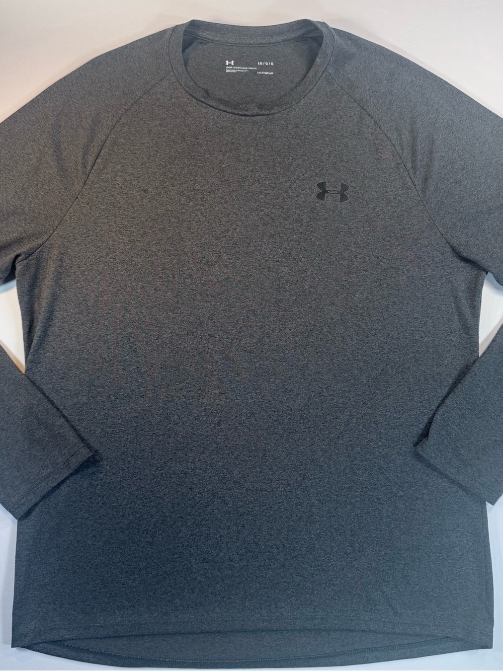 UNDER ARMOUR HeatGear LS T-Shirt, Loose Fit, Gray, Large